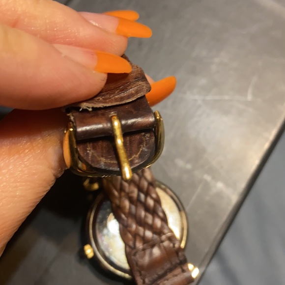 Watch - Picture 5 of 6